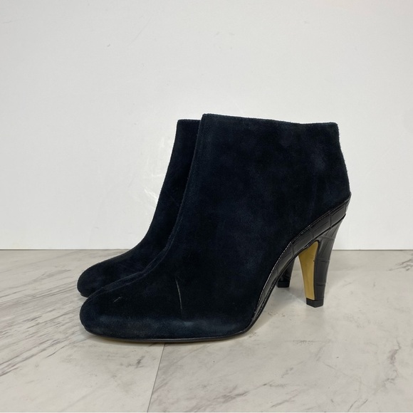 New! Bella Vita Brennan Black Suede Bootie 6.5 WW - Picture 14 of 14